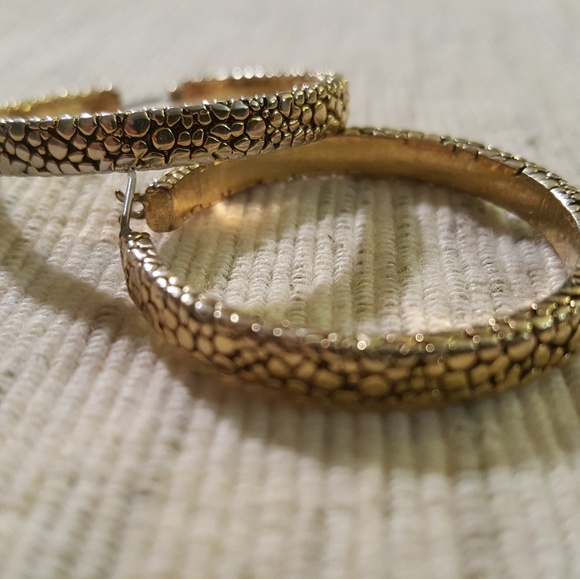 Pebbled Gold Colored hoops with Safety Closure - Picture 7 of 7